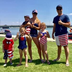 Meet your Posher, Amy